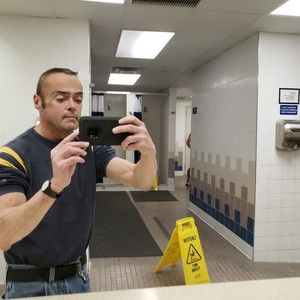 Meet your Posher, Thomas